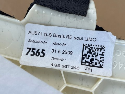 AUDI A6 C7 SEDAN POSZYCIE TAPICERKA SŁUPKA PRAWE D