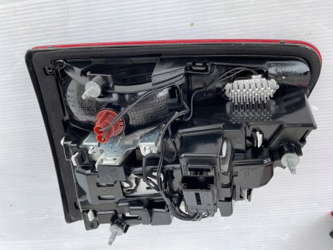 VOLKSWAGEN SHARAN II LAMPA LEWY TYŁ lewa strona 7N0