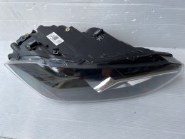 VW POLO VI LAMPA PRAWY PRZÓD 2G1941006