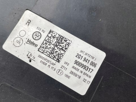 VW POLO VI LAMPA PRAWY PRZÓD 2G1941006